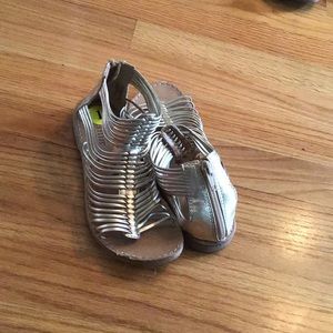Girls Gold Seychelles Sandals Size 1